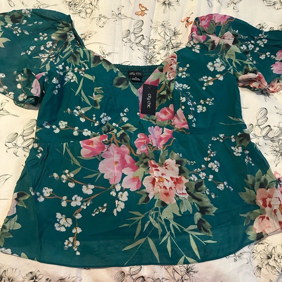 City Chic Tops - City Chic Green Floral Blouse